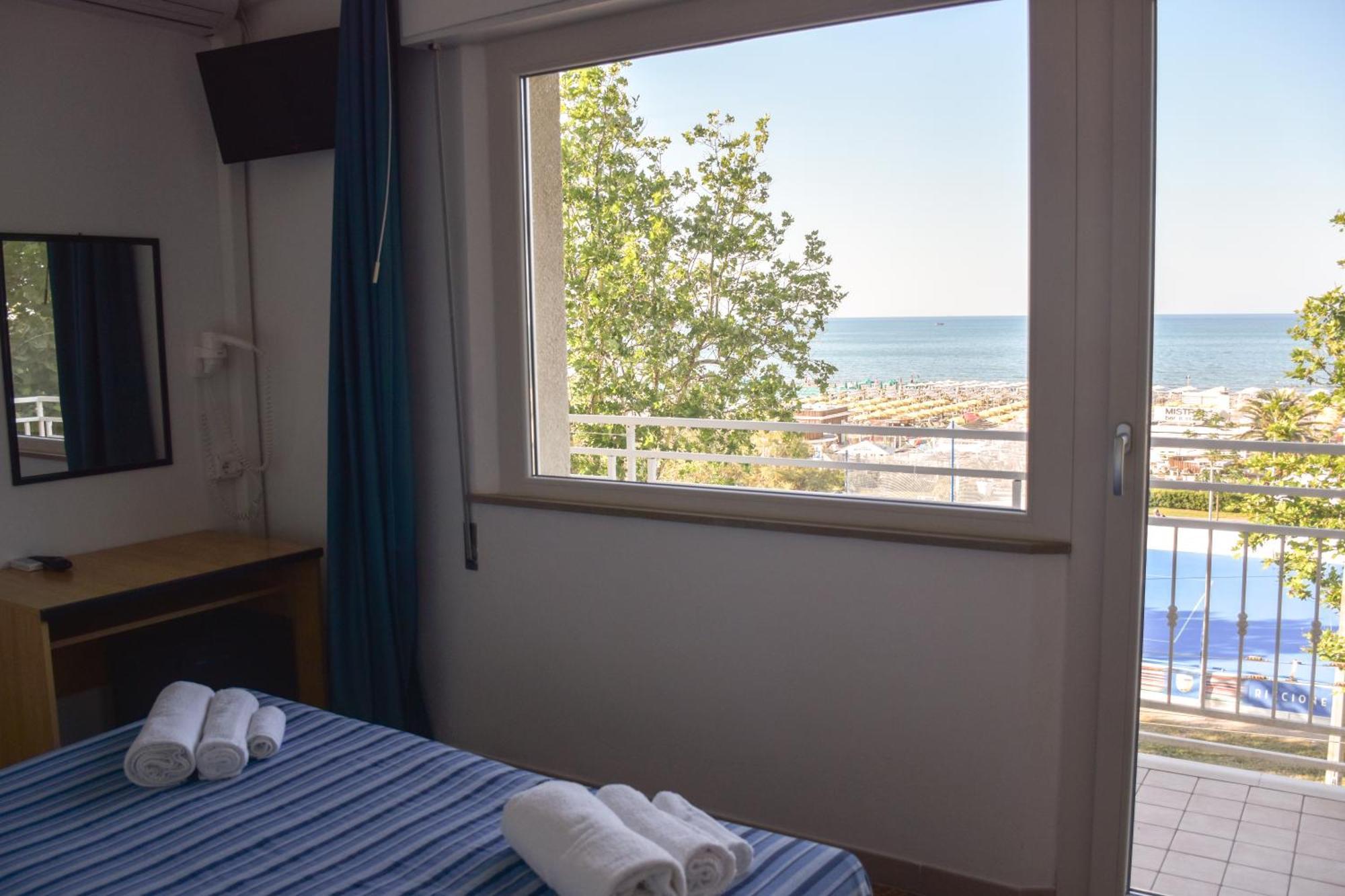 Hotel Los Angeles - Fronte mare Riccione Exterior foto